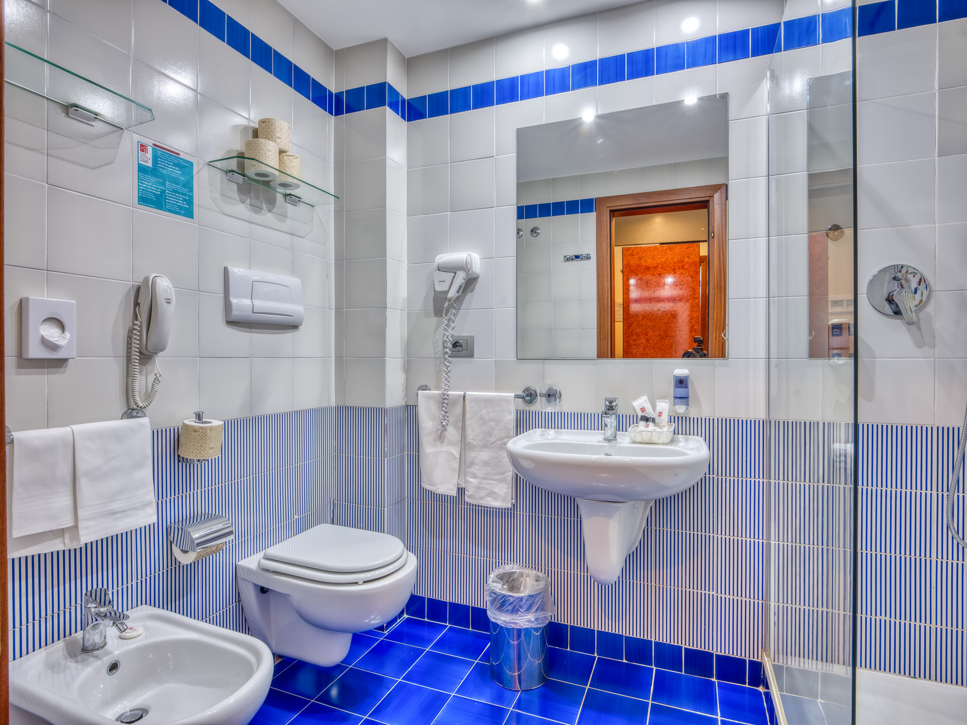 Hotel Caesar Palace - Bagno camera Standard