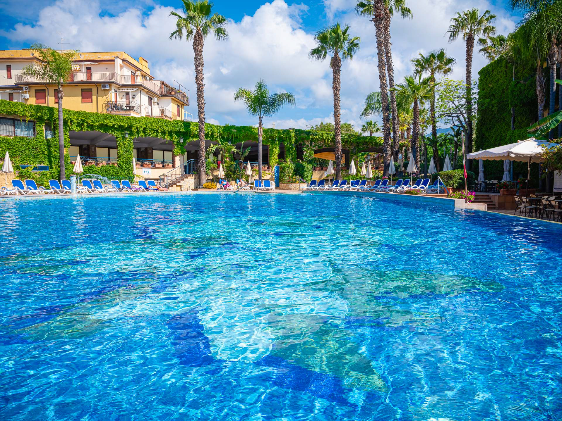 Hotel Caesar Palace - Piscina esterna principale